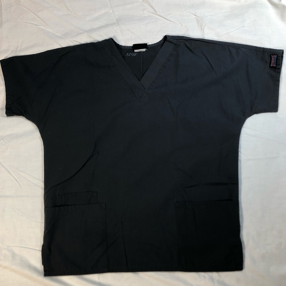Scrub set / uniform cherokee workwear scrubs